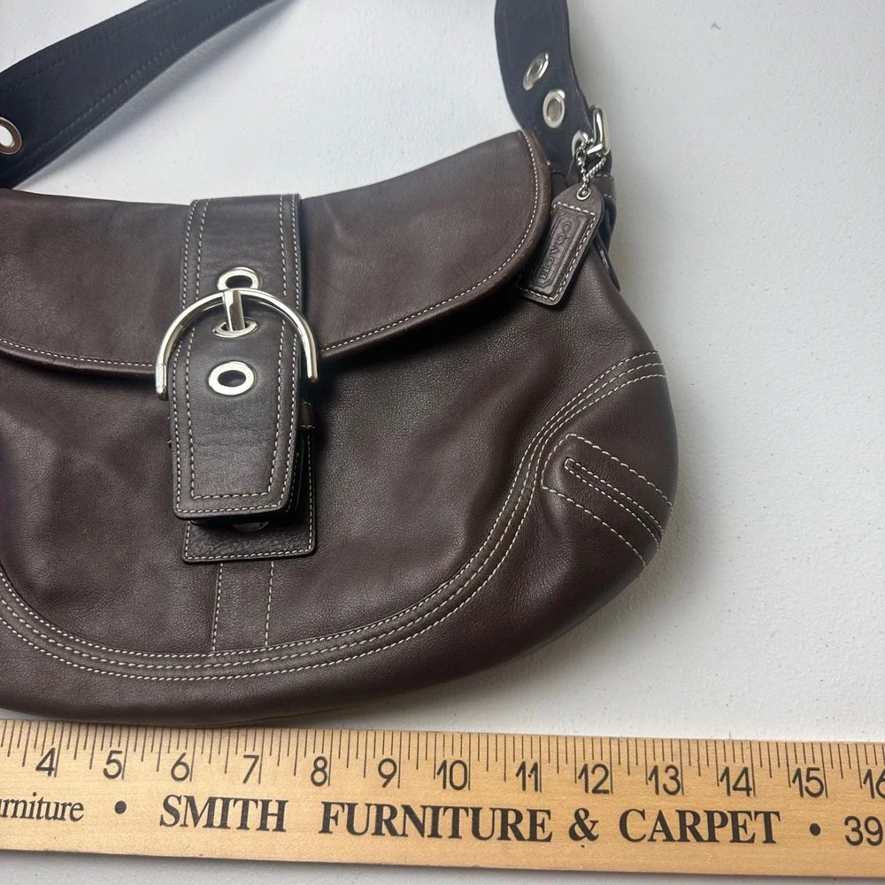 Coach Soho Handbag Womens Medium Brown Leather Buckle Flap Shoulder Bag F10192